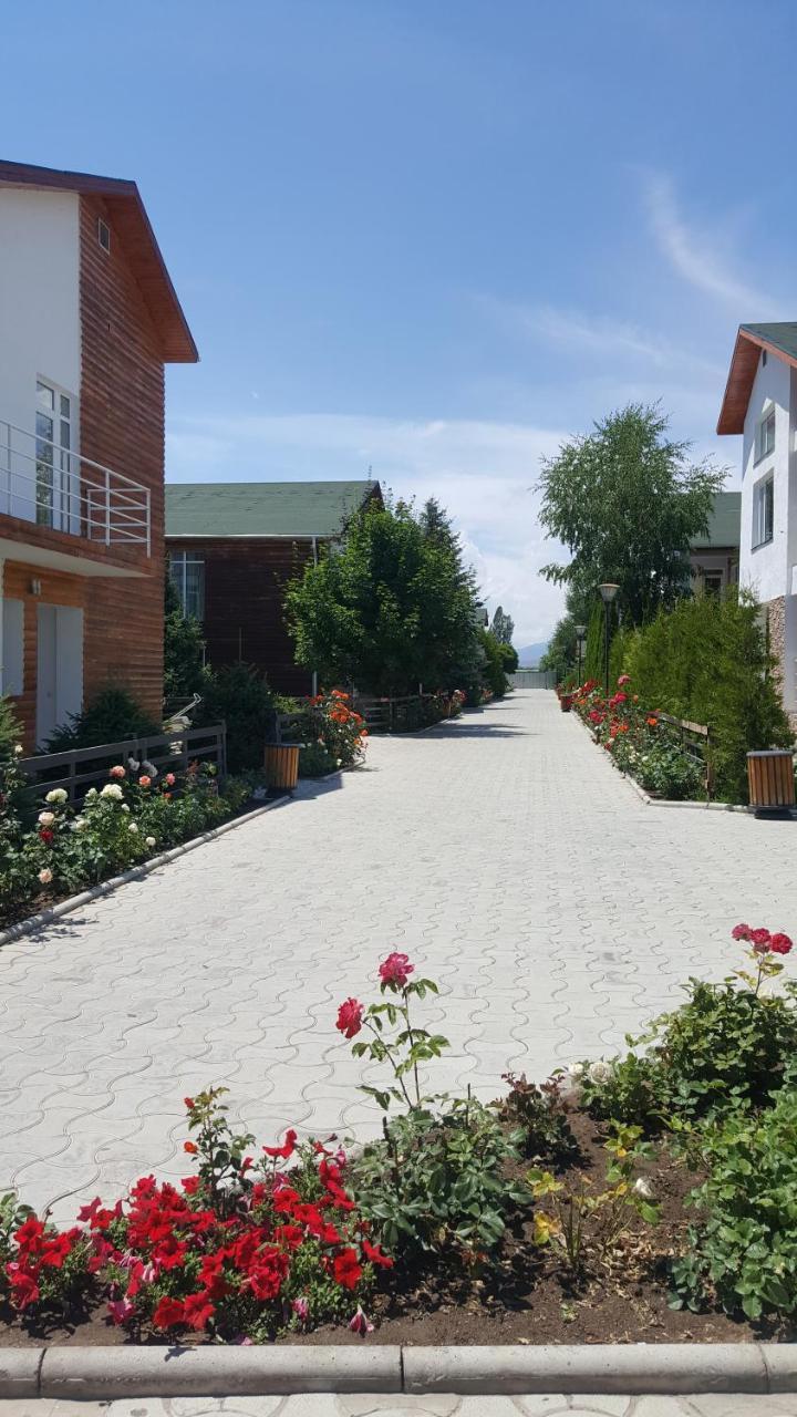 Kapriz Resort Bosteri Zewnętrze zdjęcie
